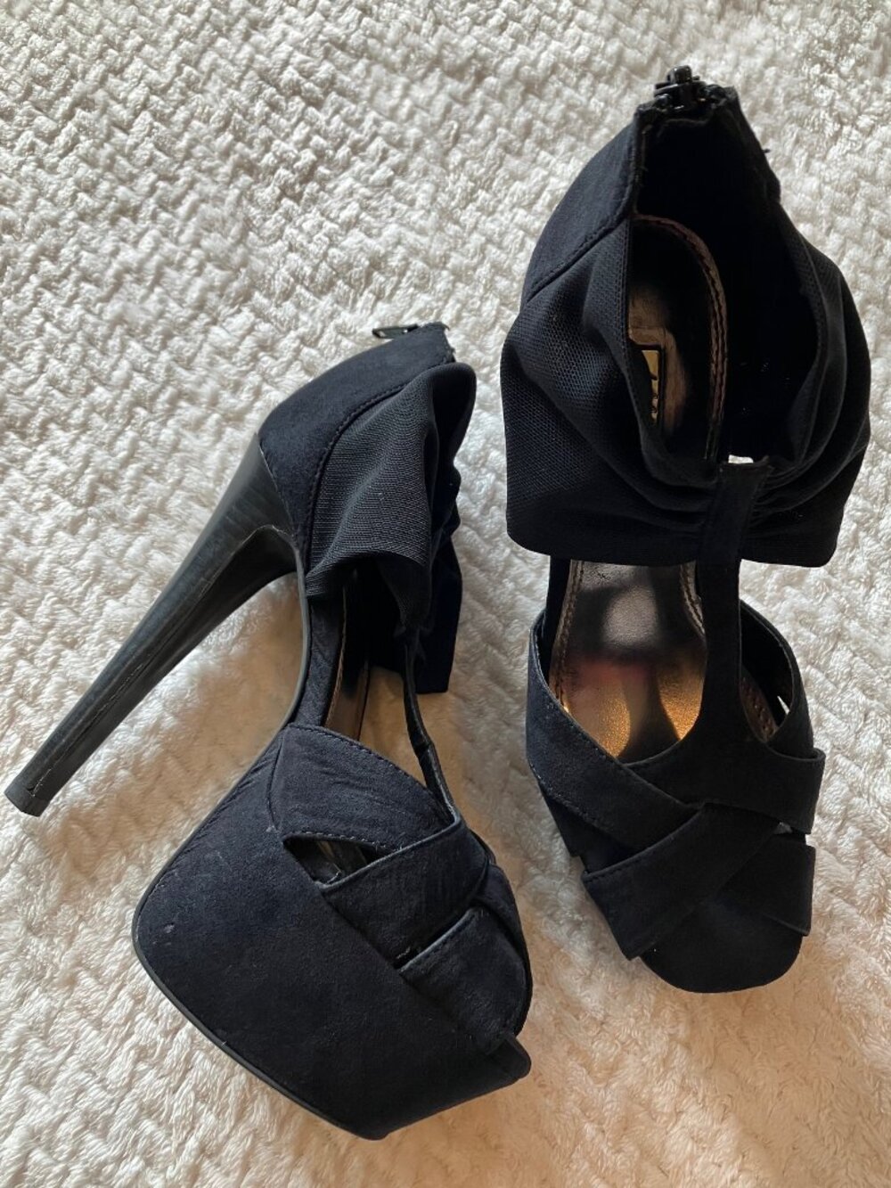 Wild Pair Stiletto Black Velvet Platform Heels Peep Toe Mesh Y2K Womens 5